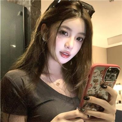 红衣谍影